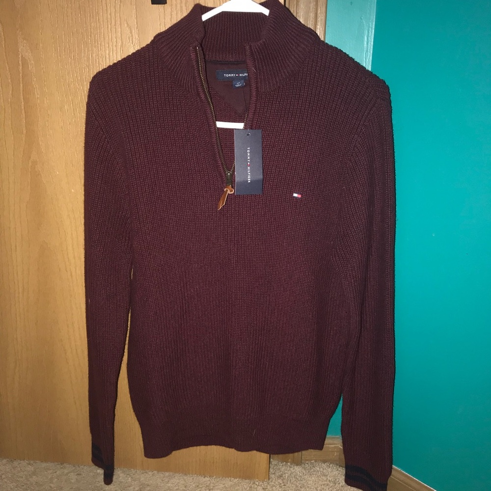 Tommy Hilfiger sweater